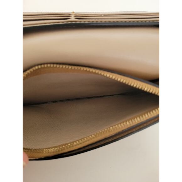 Chloe Auth Geniue Leather Folding Wallet Beige Clutch Logo Large Phone Designer - Picture 7 of 15
